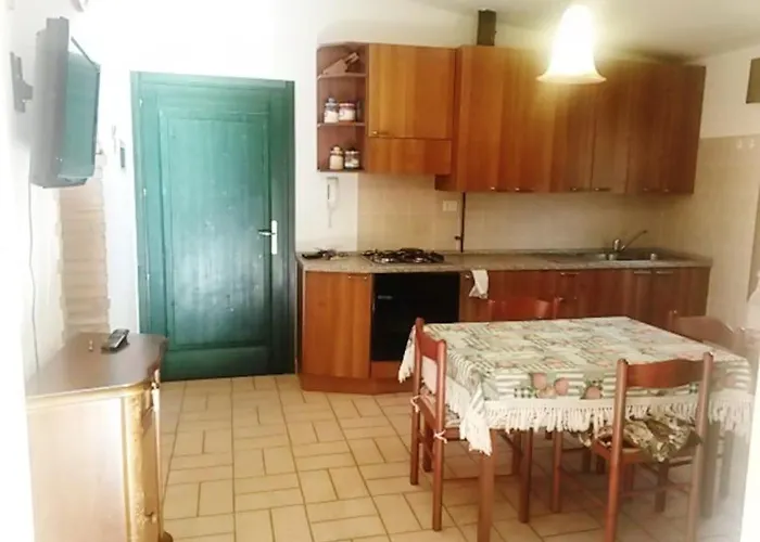 Parco Dei Castagni * 몬테크레토